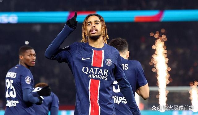 巴黎圣日耳曼大胜尼斯，实力横扫取得关键胜利的简单介绍