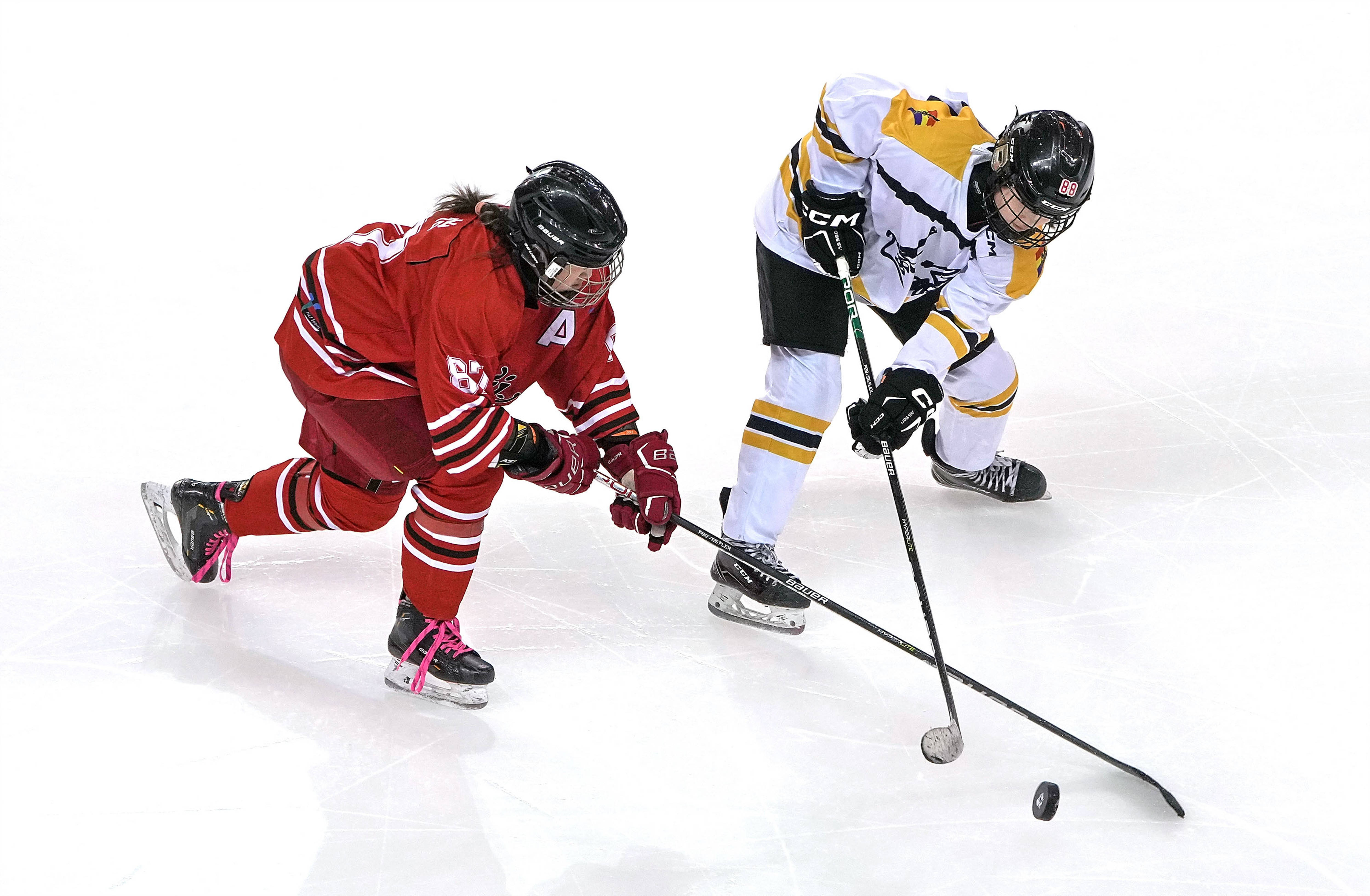 匈牙利冰球队冷静应对晋级半决赛 匈牙利冰球队冷静应对晋级半决赛