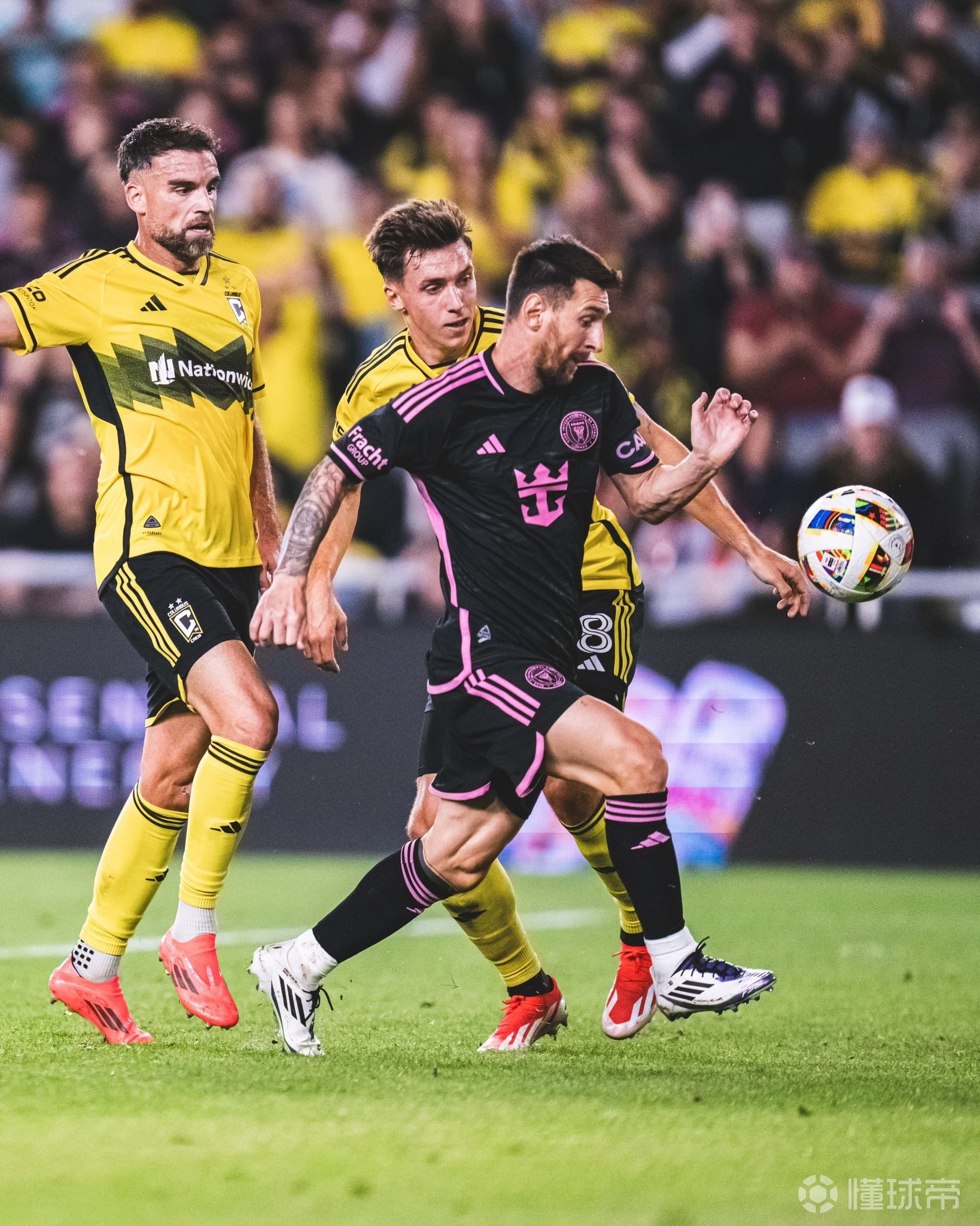 关于阿根廷队险胜葡萄牙队,巴萨梅西状态回勇的信息 关于阿根廷队险胜葡萄牙队,巴萨梅西状态回勇的信息