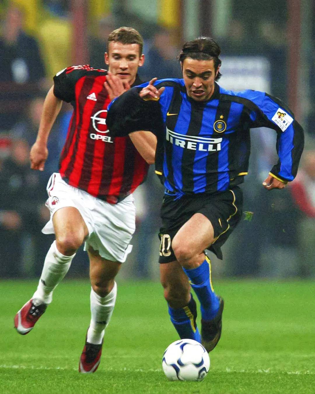 米兰客场战平圣保罗,出线形势严峻 米兰客场战平圣保罗,出线形势严峻