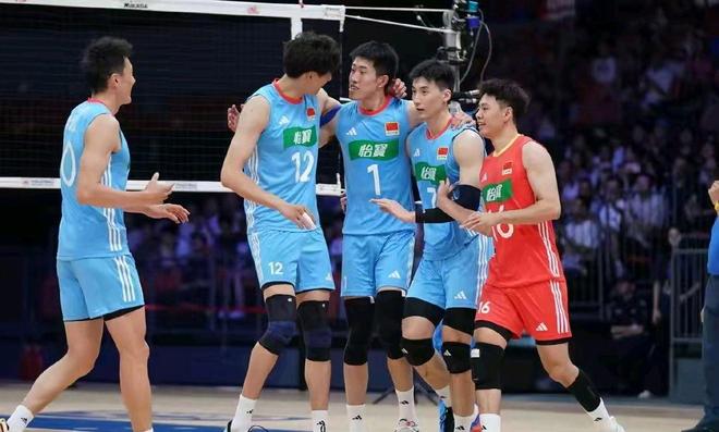 南韩击败巴拉圭获得排球胜利 南韩击败巴拉圭获得排球胜利