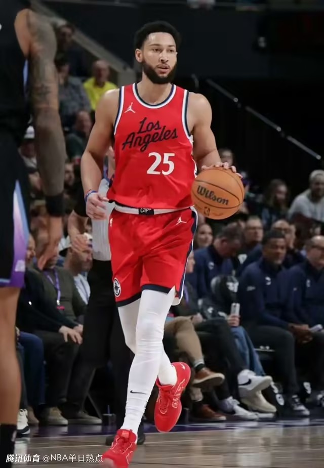 奥萨若紧随其后，豪取客场三分的简单介绍