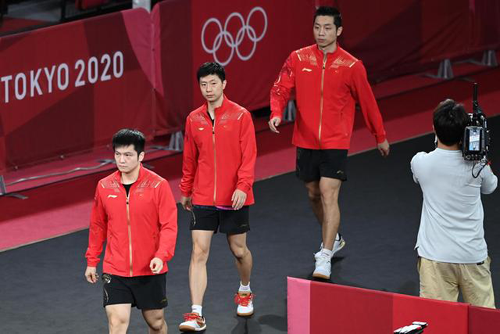 开云体育中国-包含德国队再夺胜利，小组出线任重道远的词条