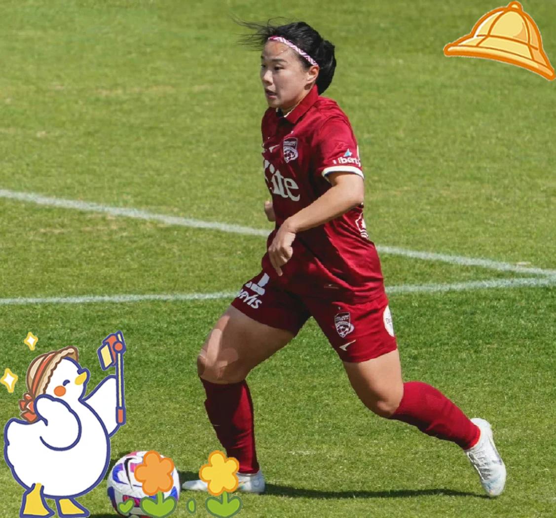 德国女足大出奇招,赢得观众掌声的简单介绍 德国女足大出奇招,赢得观众掌声的简单介绍