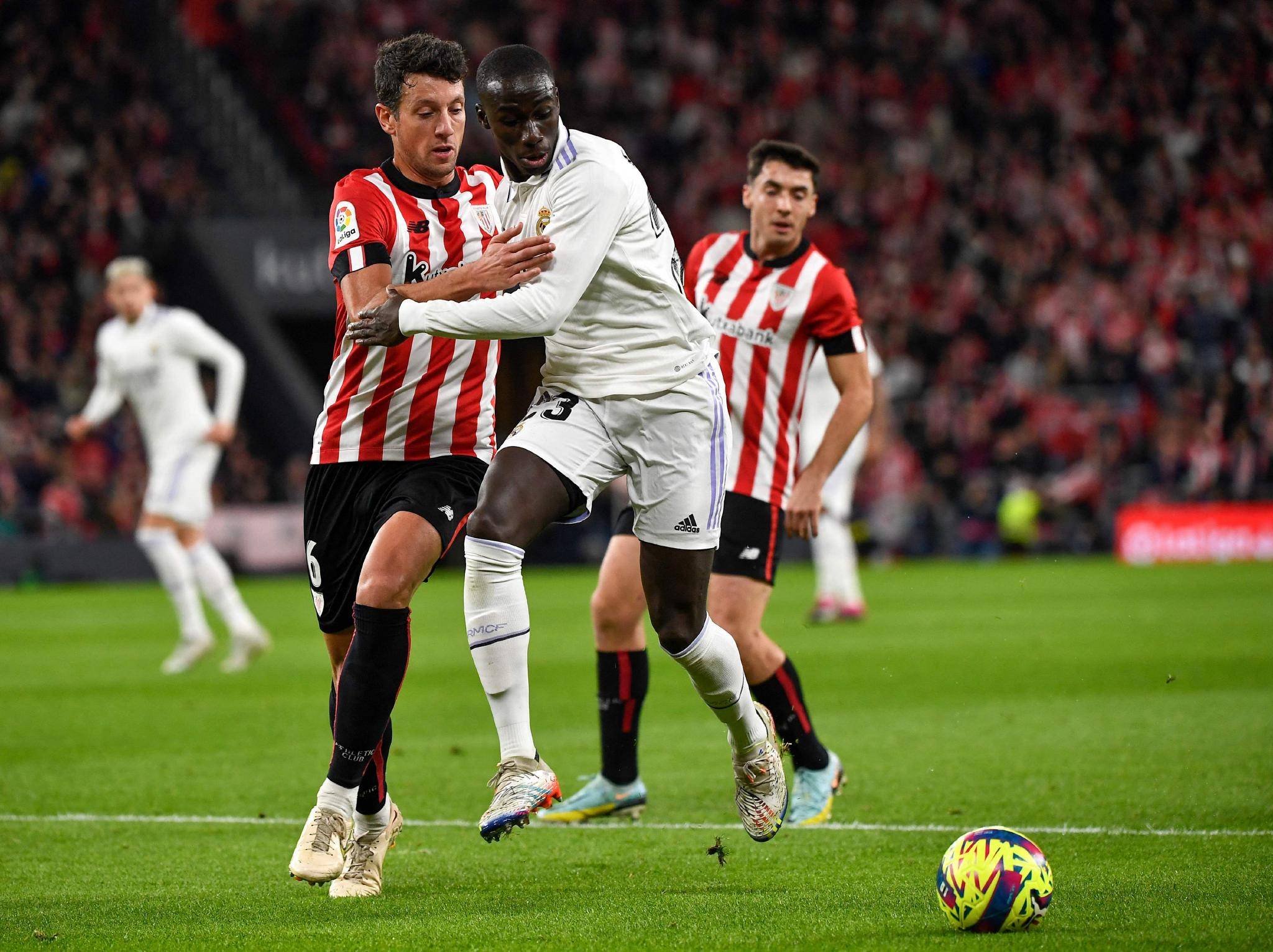 开云体育-包含毕尔巴鄂主场不敌拉斯帕尔马斯，遭遇连败的词条