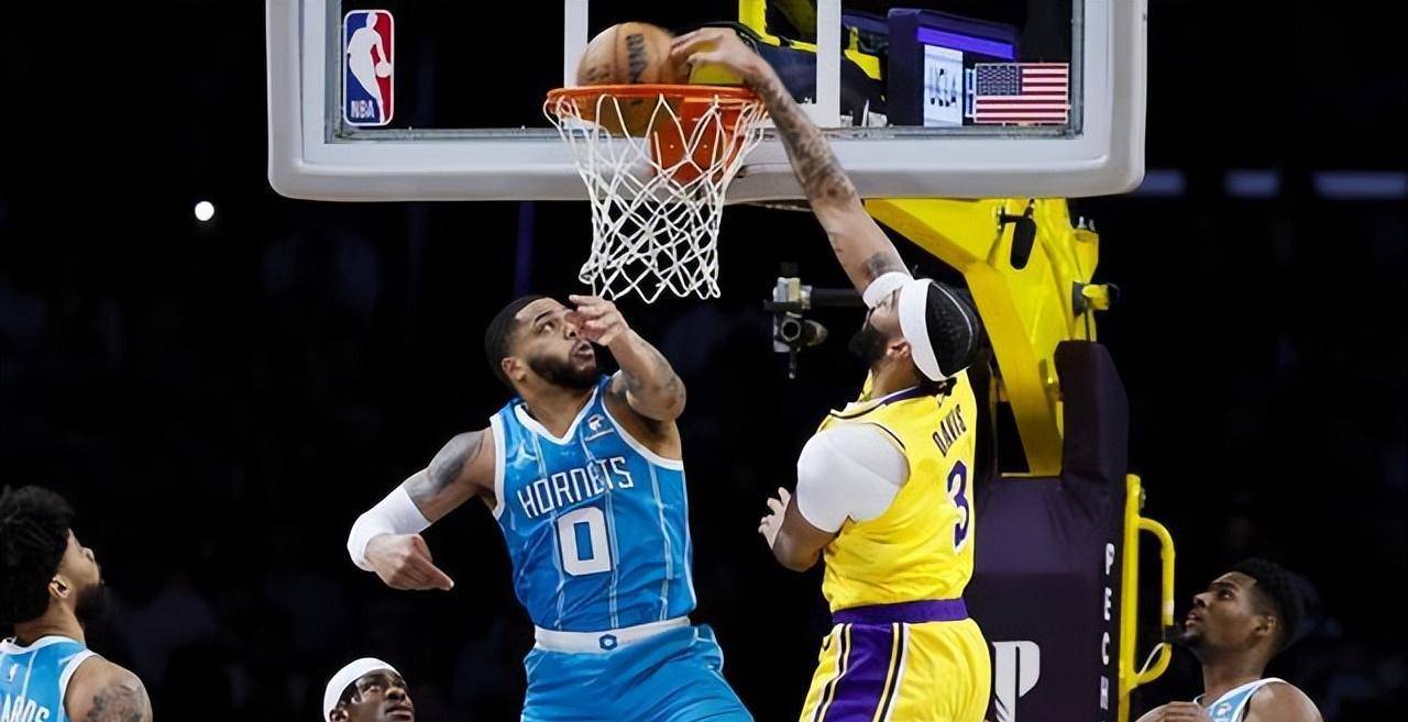 开云体育APP下载-湖人擒步行者，保持领先地位