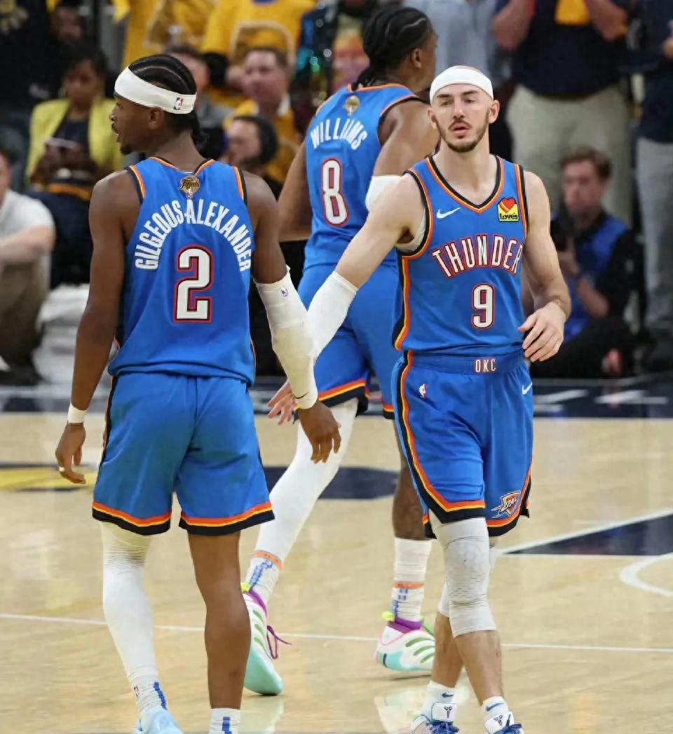 关于步行者逆转篮网，赢得保级关键战的信息