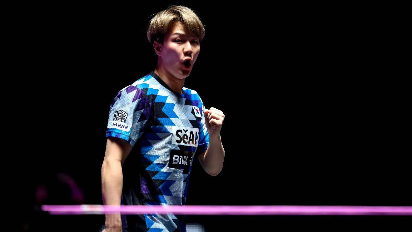 波兰乒乓球队血洗日本乒乓球队，奥恰洛夫惊艳世界的简单介绍