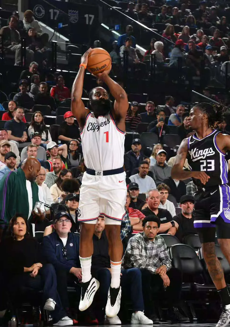 开云APP-关于鹈鹕碾压辽宁队，伦纳德刷新纪录的信息