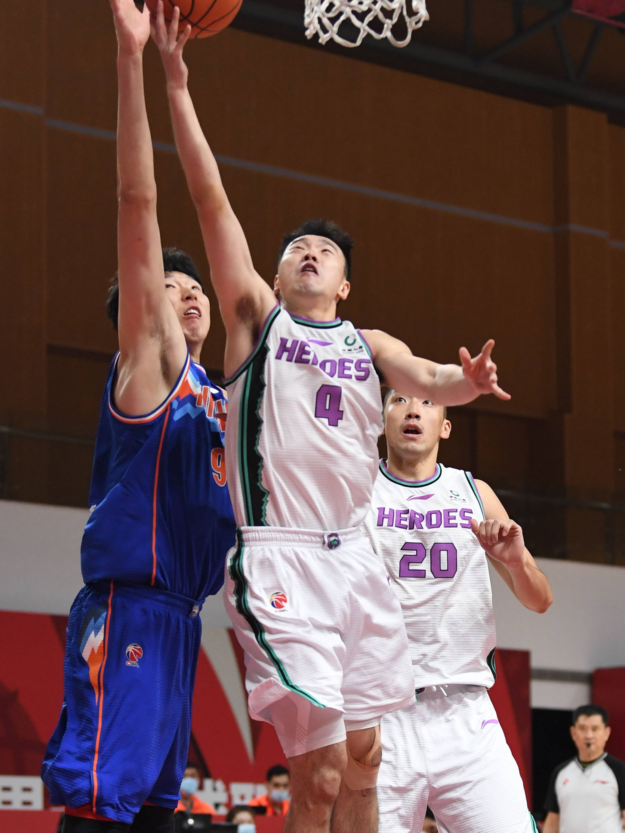 -韩国队力克印尼队，黄鸭组合高光表现的简单介绍