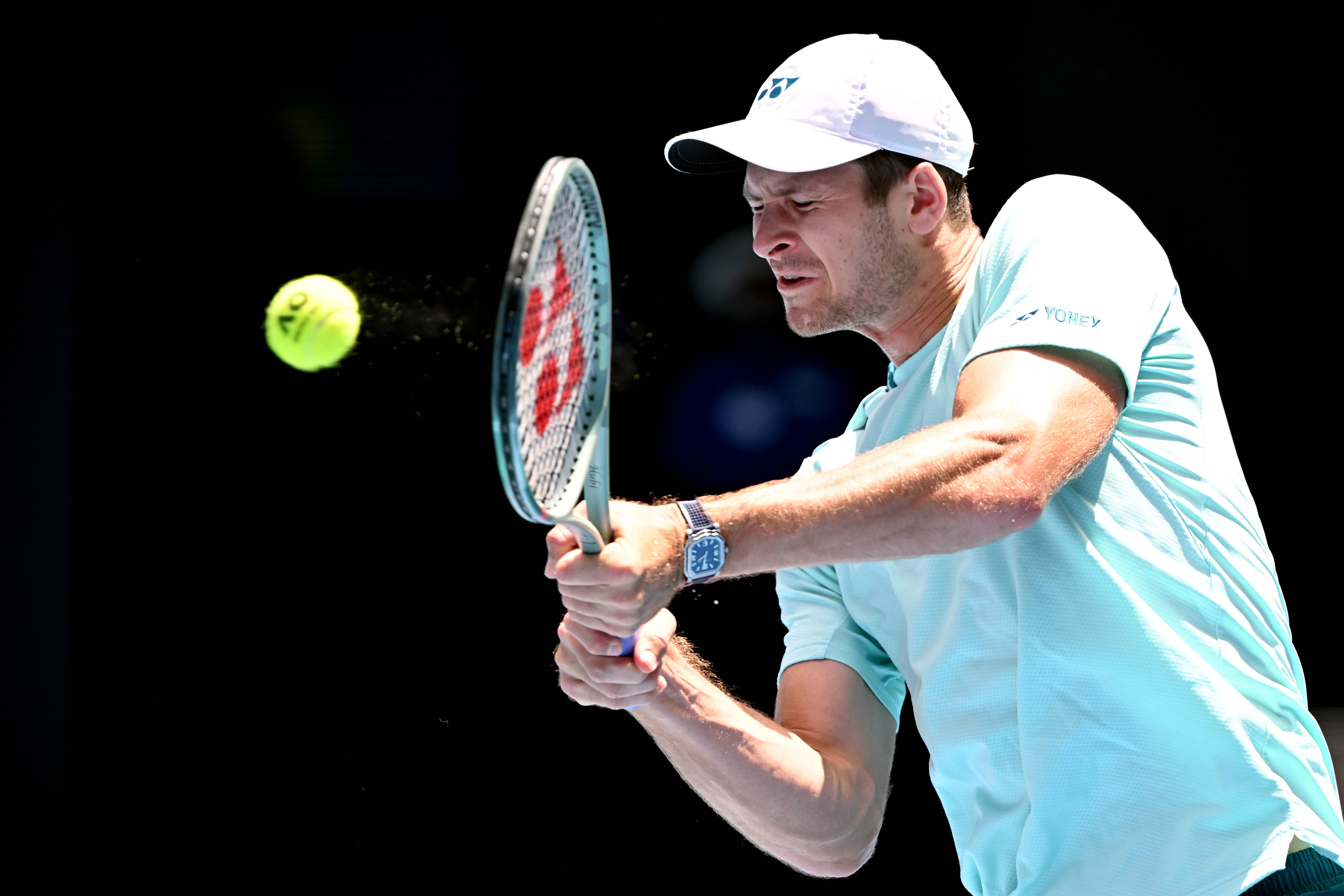 开云体育下载-澳网轻取温网，梅德韦杰夫扛起全队