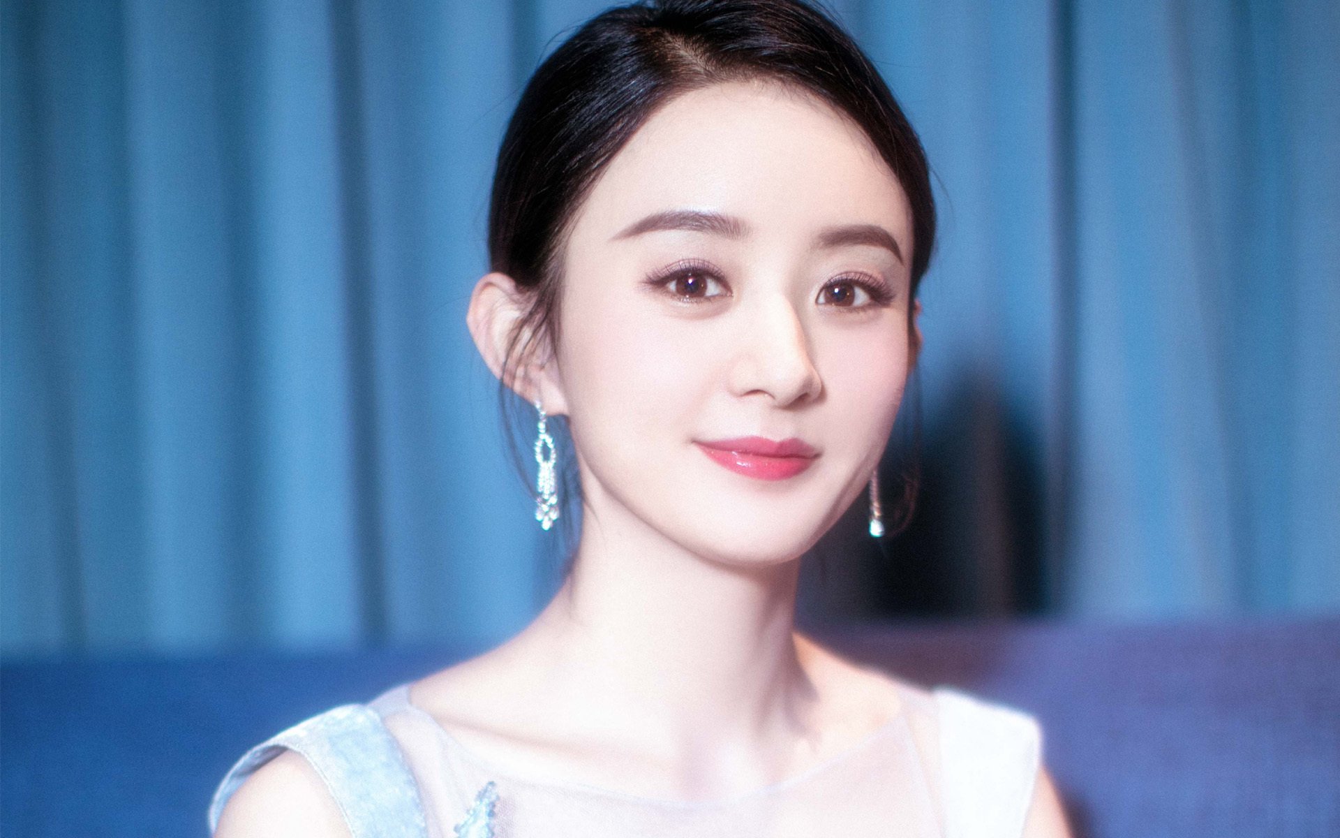 开云平台-铁闸伊布锁死乾坤，太极虎碾压撕裂长空