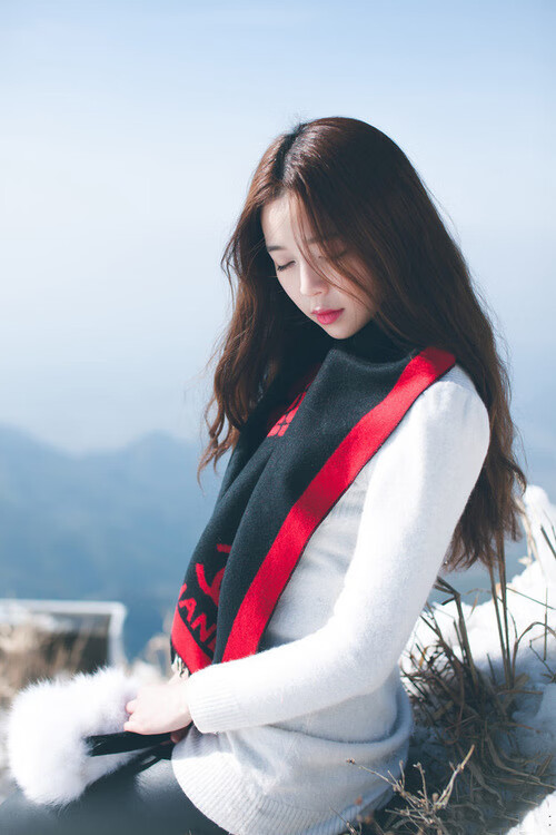 广东男篮爆冷击败湖人 恩比德成关键先生颠覆想象