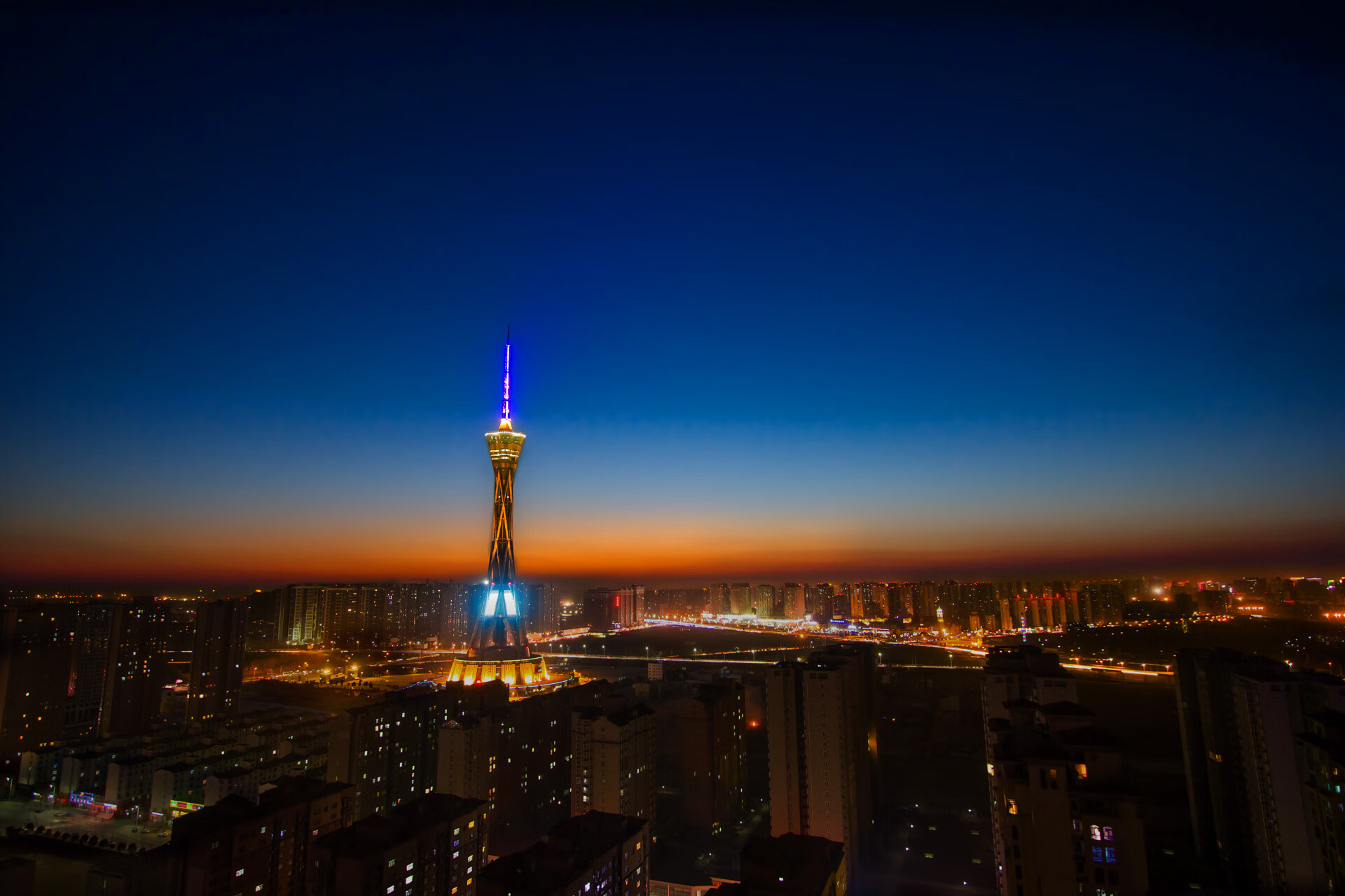 交易后的复仇，布伦森关键先生引领奇才制霸独行侠